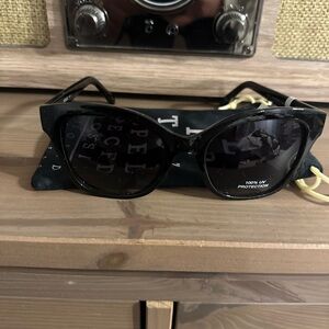 Fossil Black Cat-Eye Sunglasses